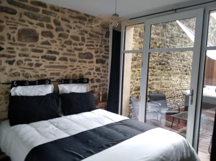 La Chouette Detente Fougeres Exterior foto